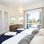 Апартаменти Windmill Hill *