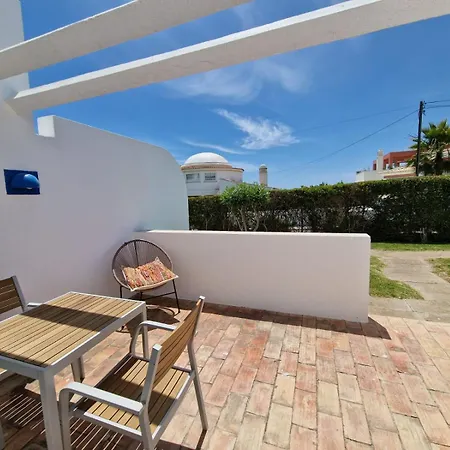 Windmill Hill Apartment